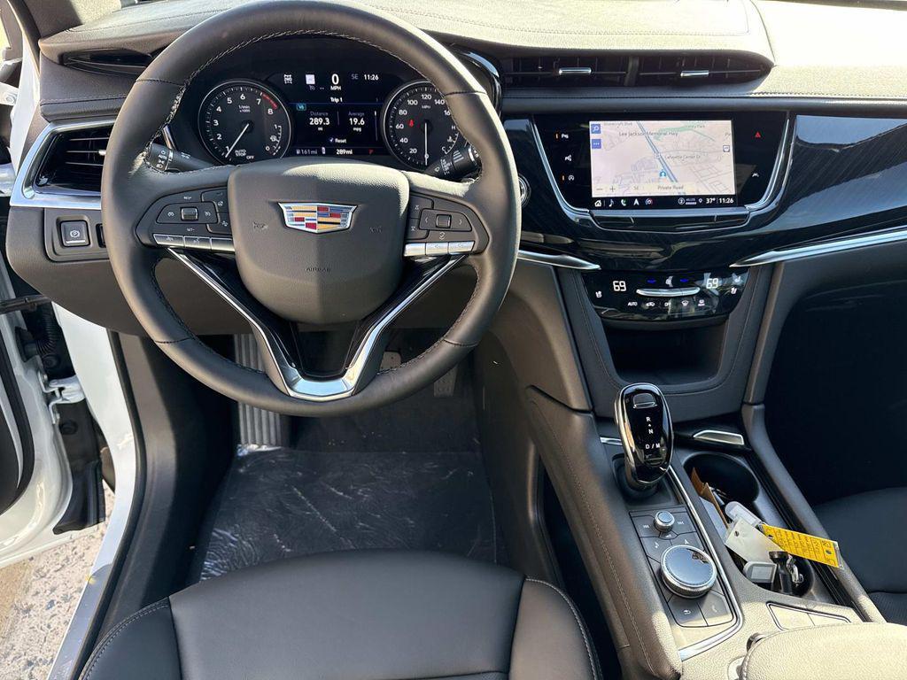 new 2025 Cadillac XT6 car, priced at $63,265