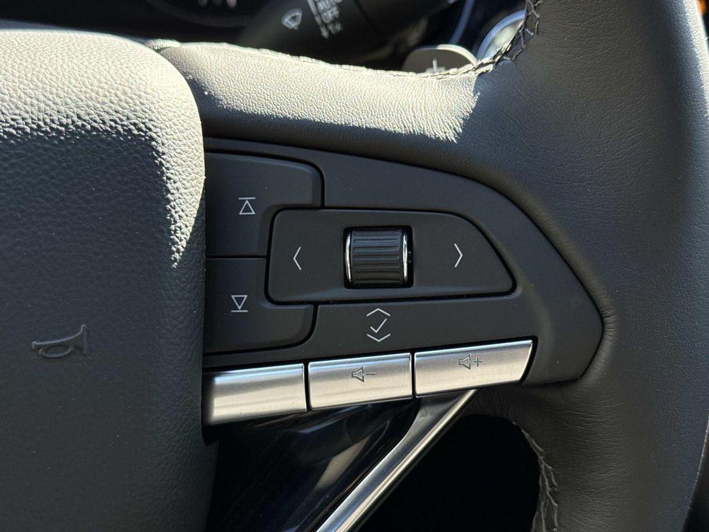 new 2025 Cadillac XT6 car, priced at $63,265