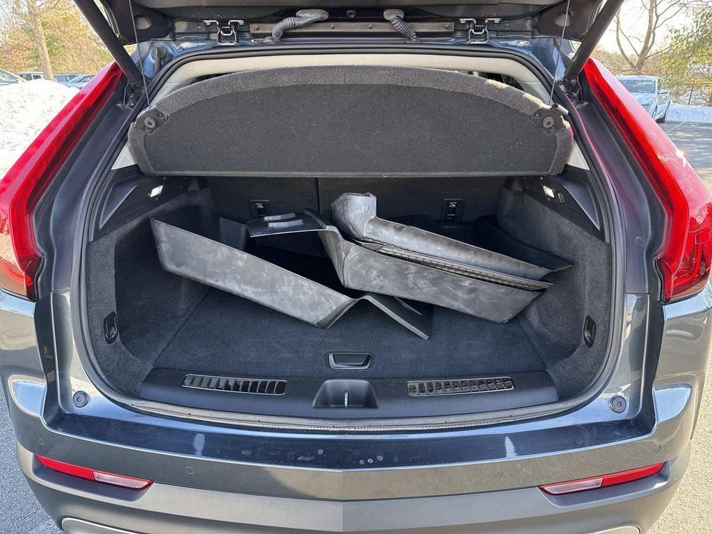 used 2019 Cadillac XT4 car, priced at $17,500