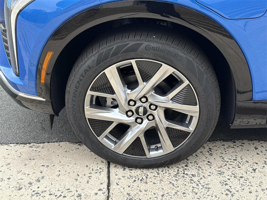 new 2026 Cadillac OPTIQ car, priced at $57,120