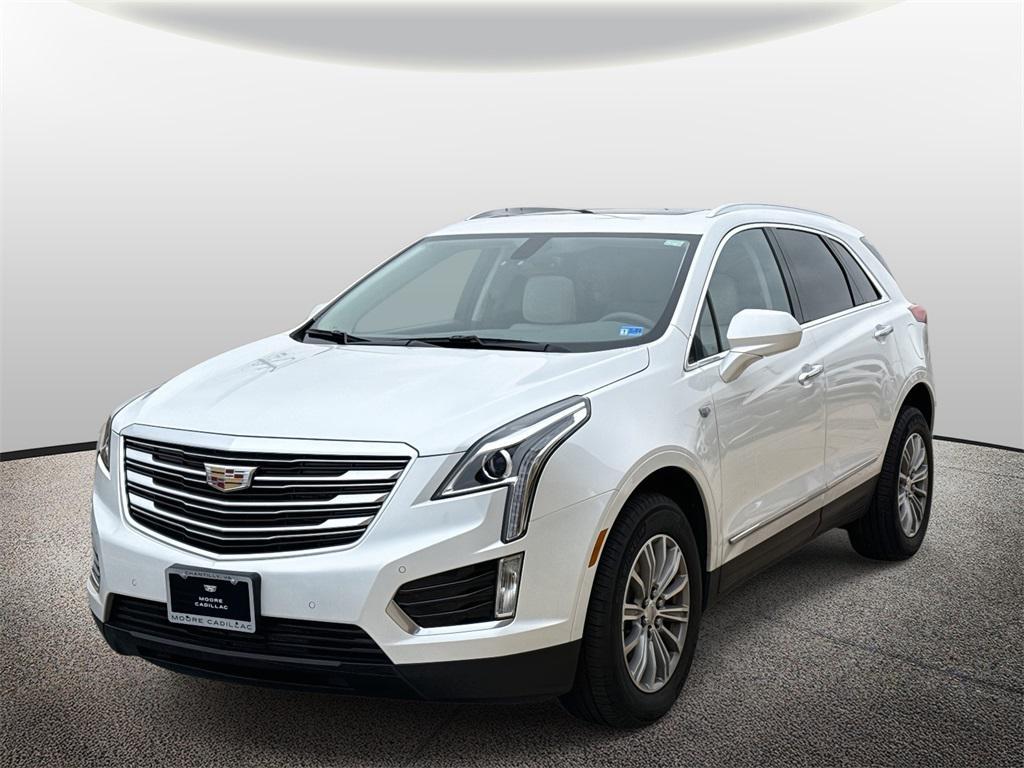 used 2017 Cadillac XT5 car, priced at $18,000