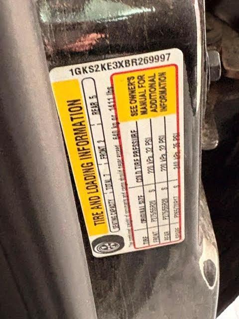 used 2011 GMC Yukon XL car, priced at $6,699