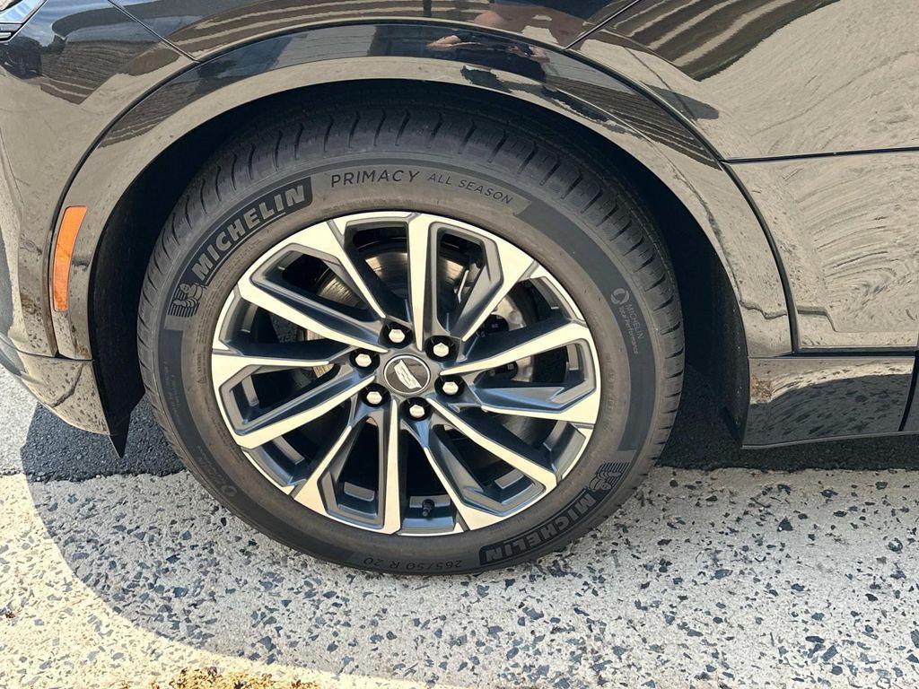 new 2025 Cadillac LYRIQ car, priced at $70,365