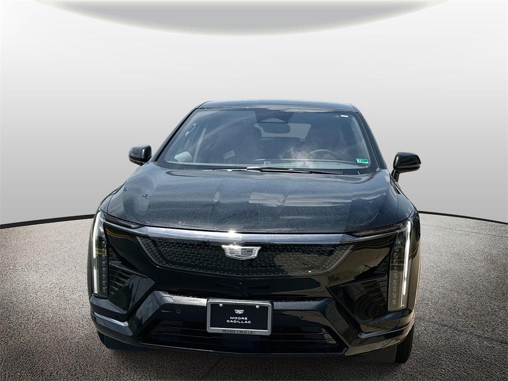 new 2025 Cadillac OPTIQ car, priced at $58,190
