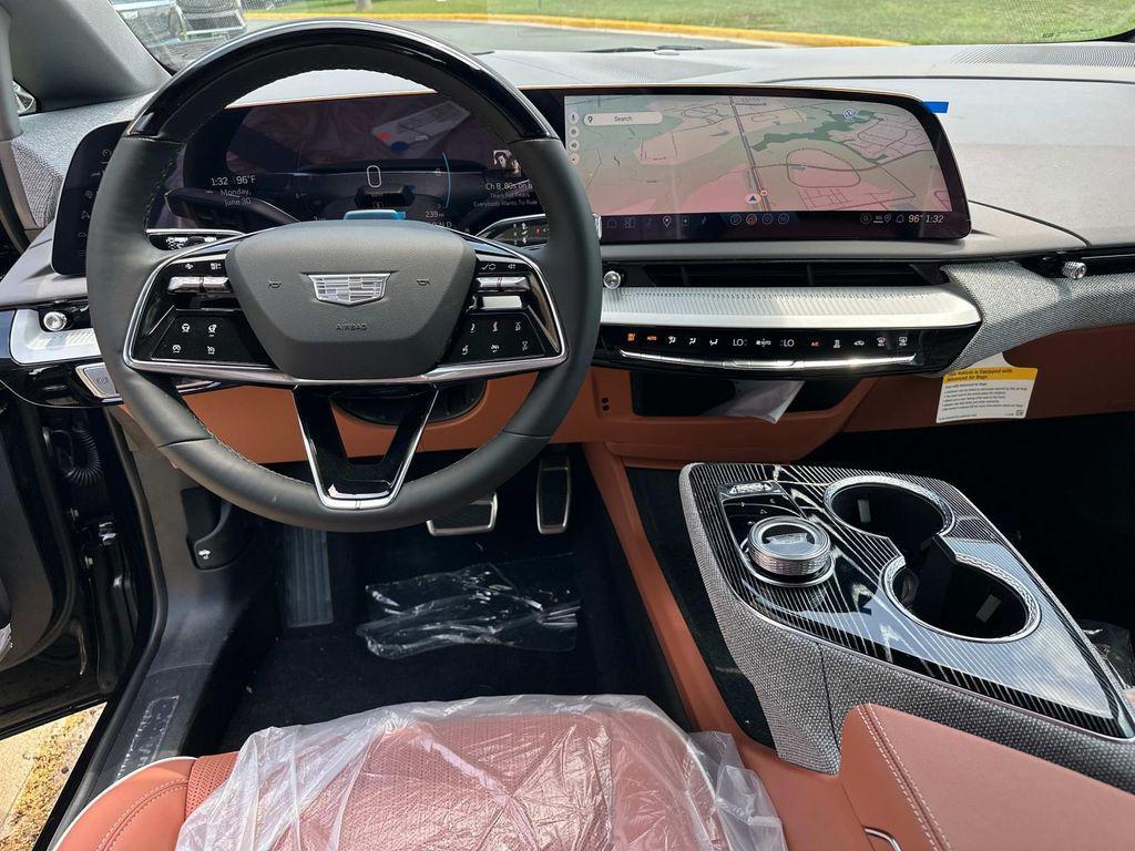 new 2025 Cadillac OPTIQ car, priced at $59,189