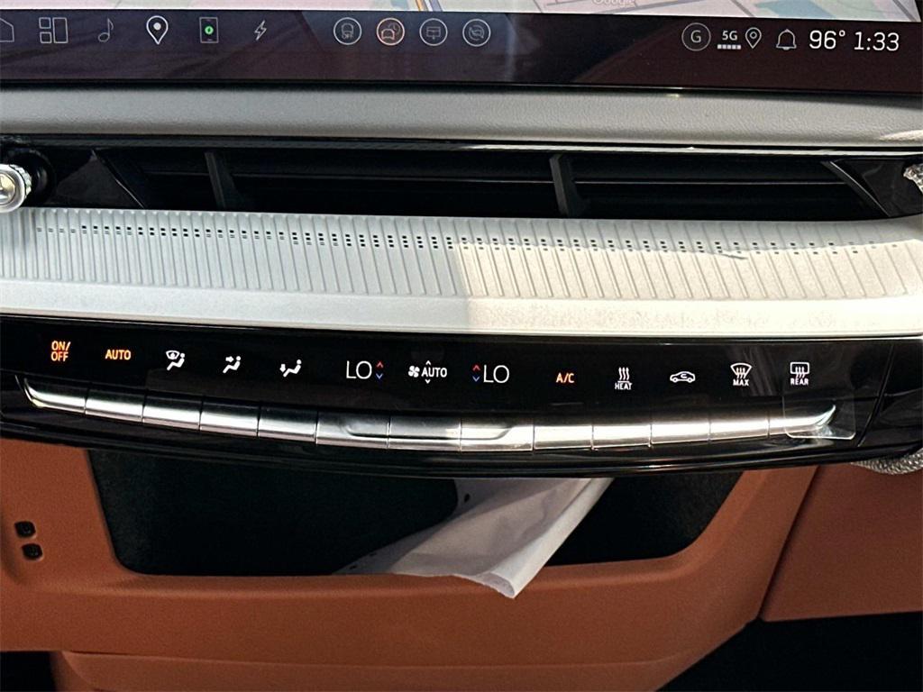 new 2025 Cadillac OPTIQ car, priced at $58,190