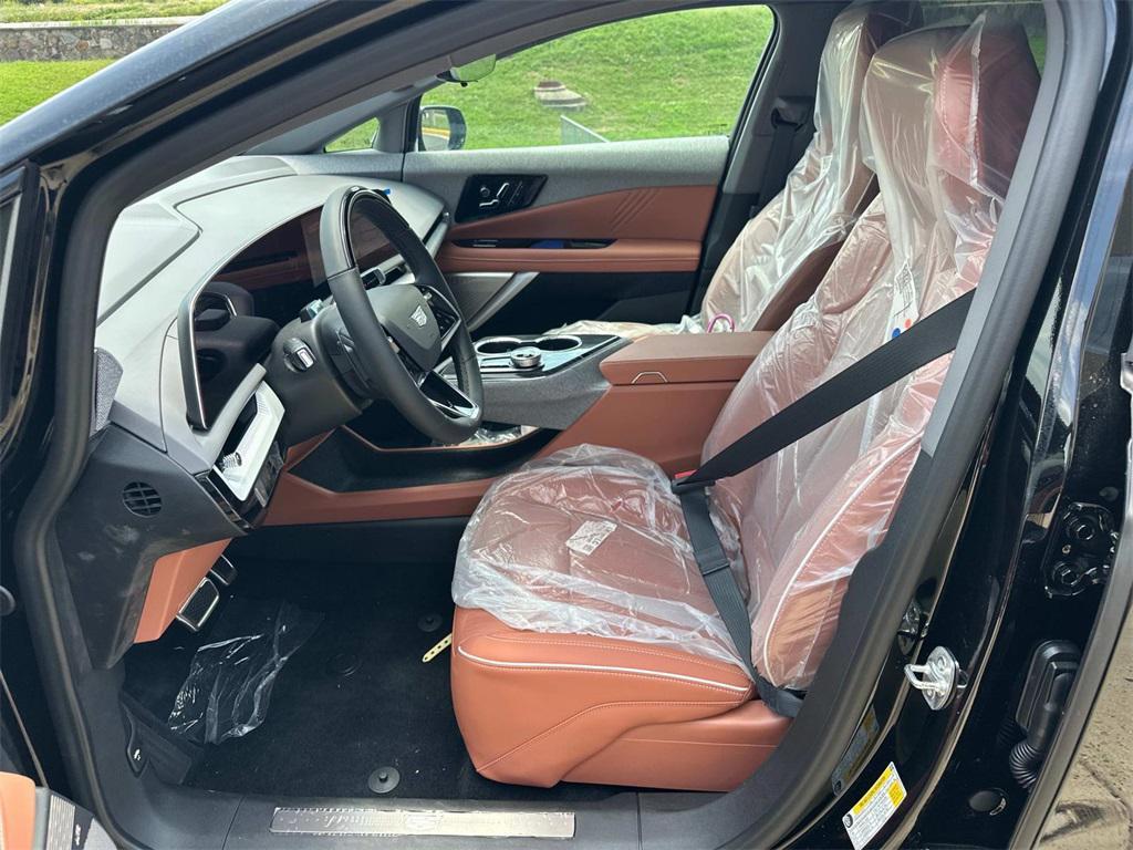 new 2025 Cadillac OPTIQ car, priced at $58,190