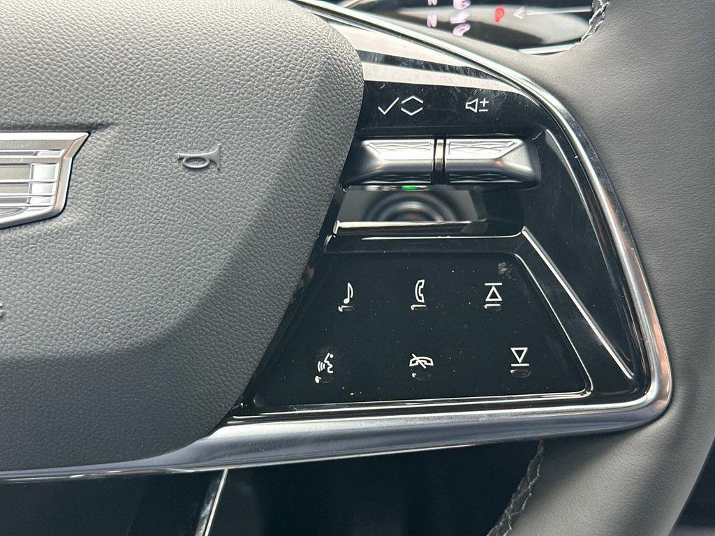 new 2025 Cadillac LYRIQ car, priced at $64,615