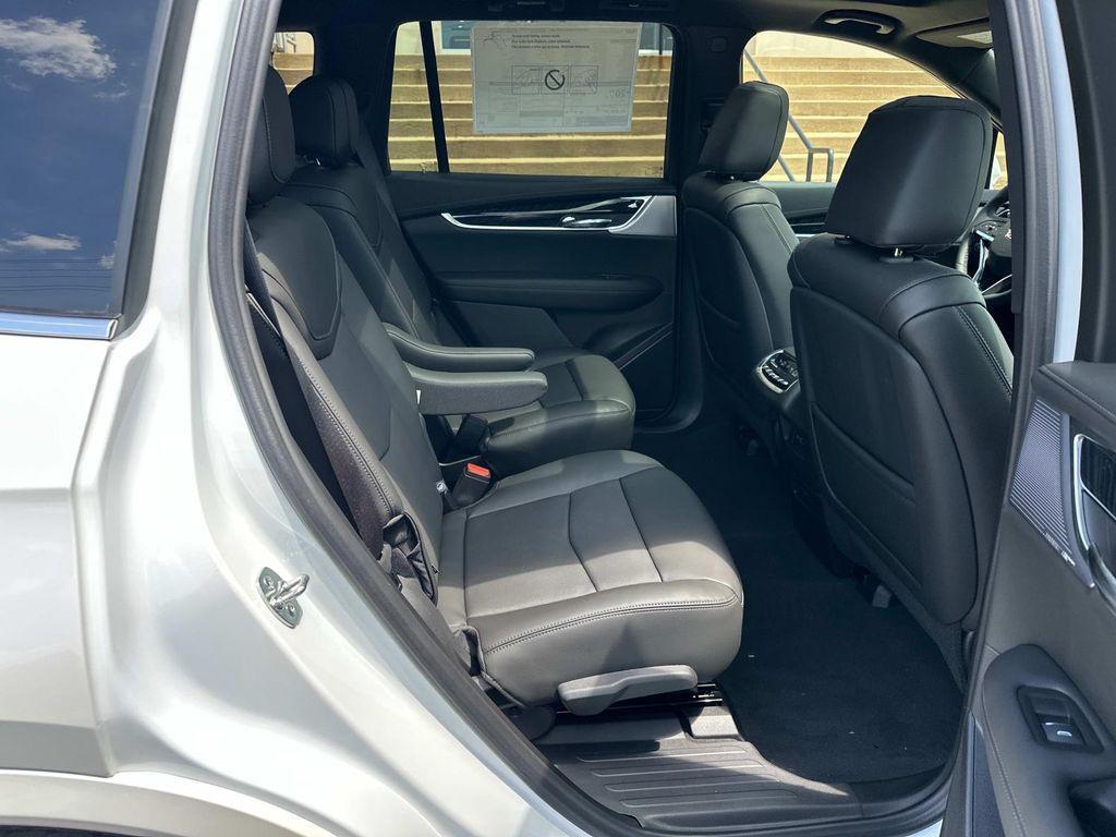 new 2025 Cadillac XT6 car, priced at $64,565