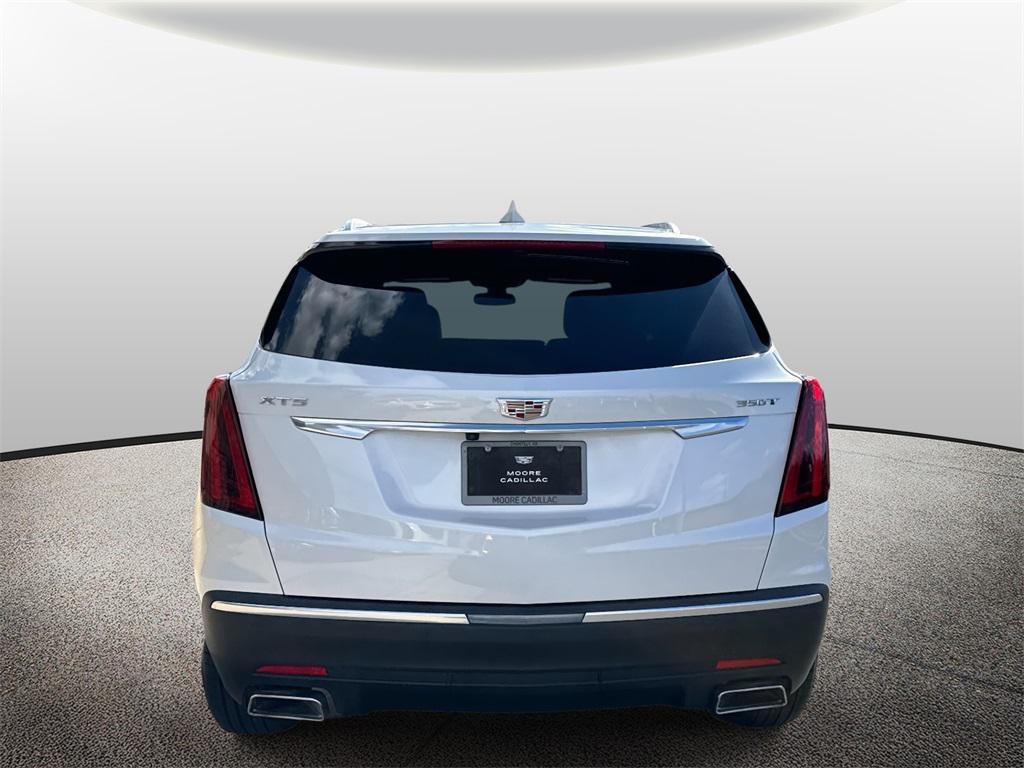 new 2025 Cadillac XT5 car, priced at $46,915