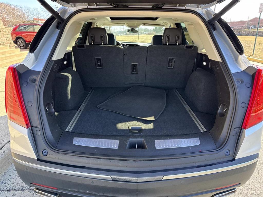 used 2019 Cadillac XT5 car, priced at $16,000