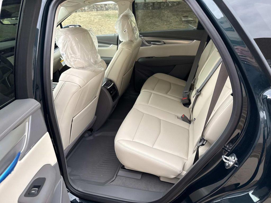 new 2026 Cadillac XT5 car, priced at $60,945