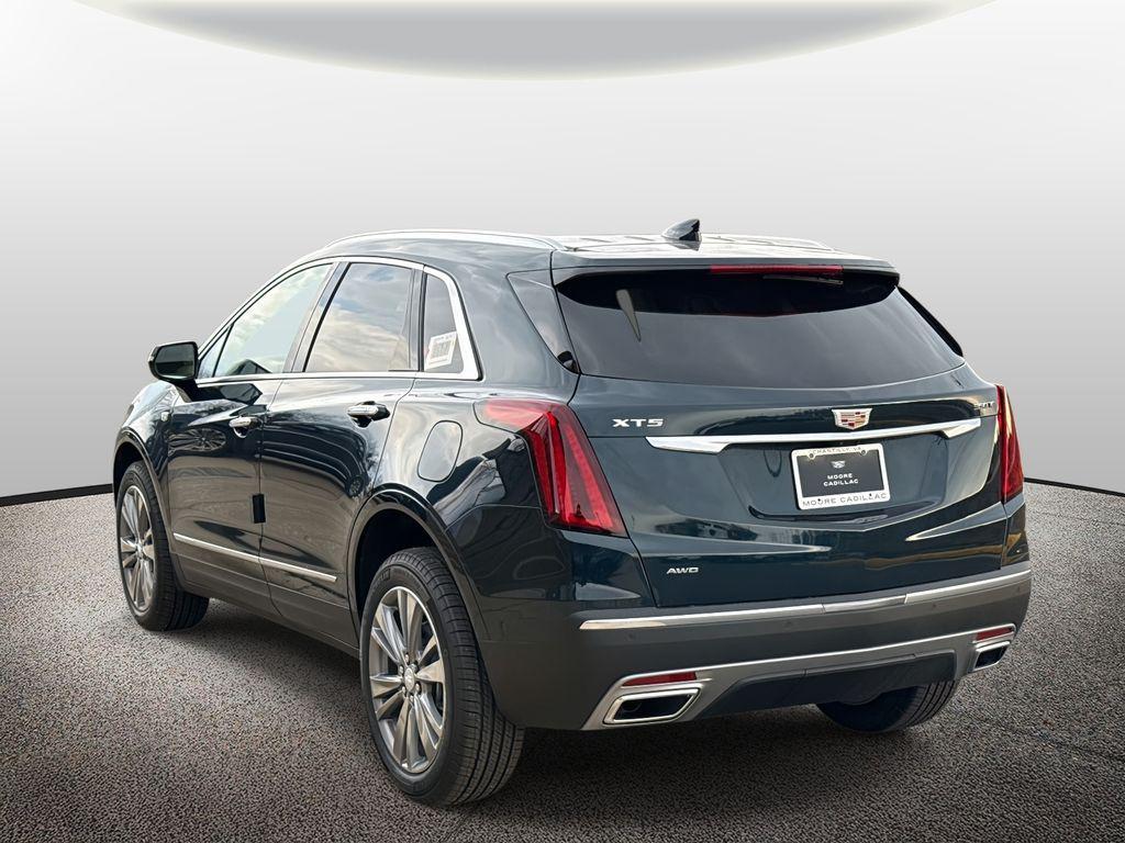 new 2026 Cadillac XT5 car, priced at $60,945