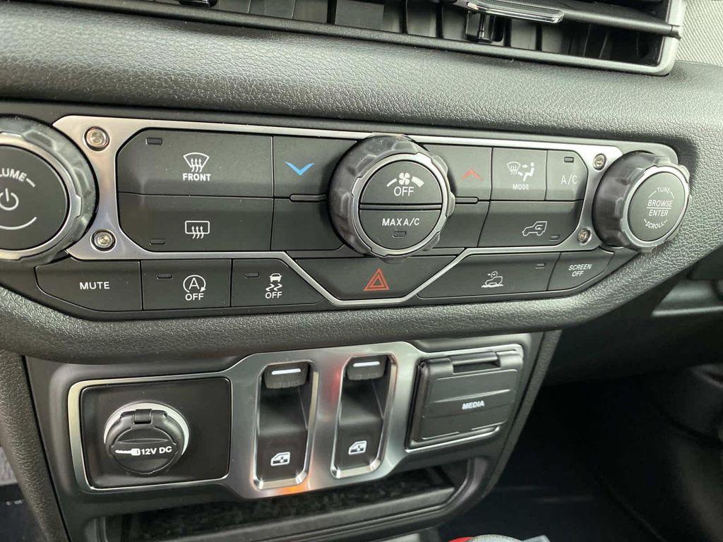 new 2026 Jeep Wrangler car, priced at $42,500