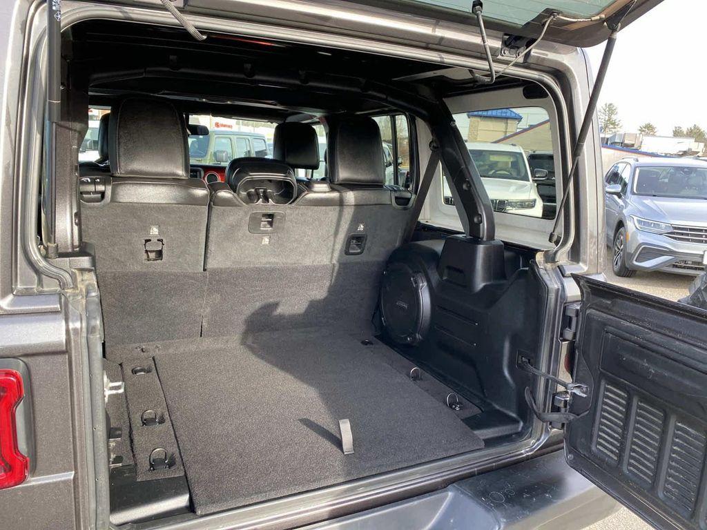 used 2021 Jeep Wrangler Unlimited car, priced at $35,879