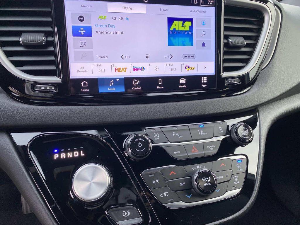 new 2026 Chrysler Voyager car, priced at $43,115