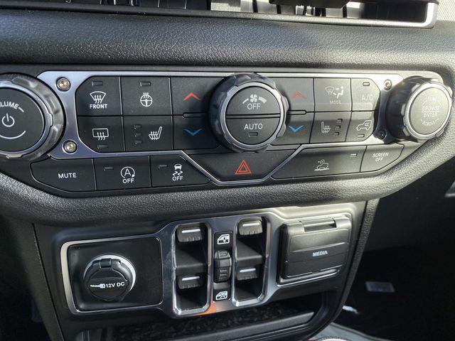 new 2026 Jeep Wrangler car, priced at $48,585