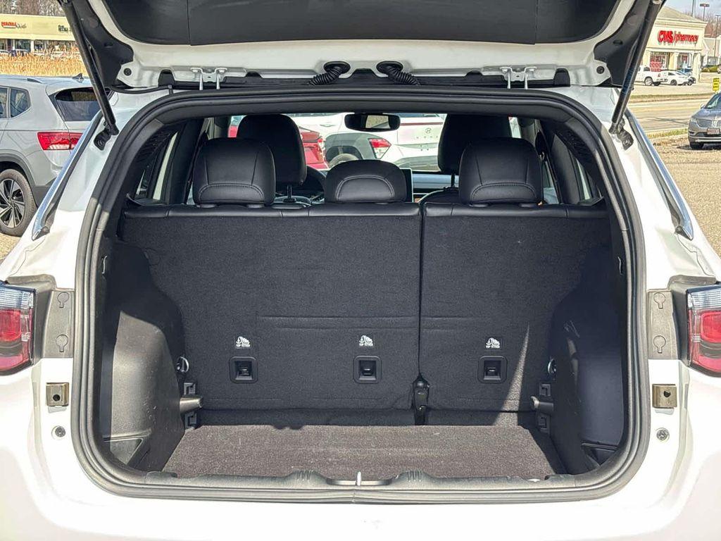 used 2025 Jeep Compass car, priced at $27,522