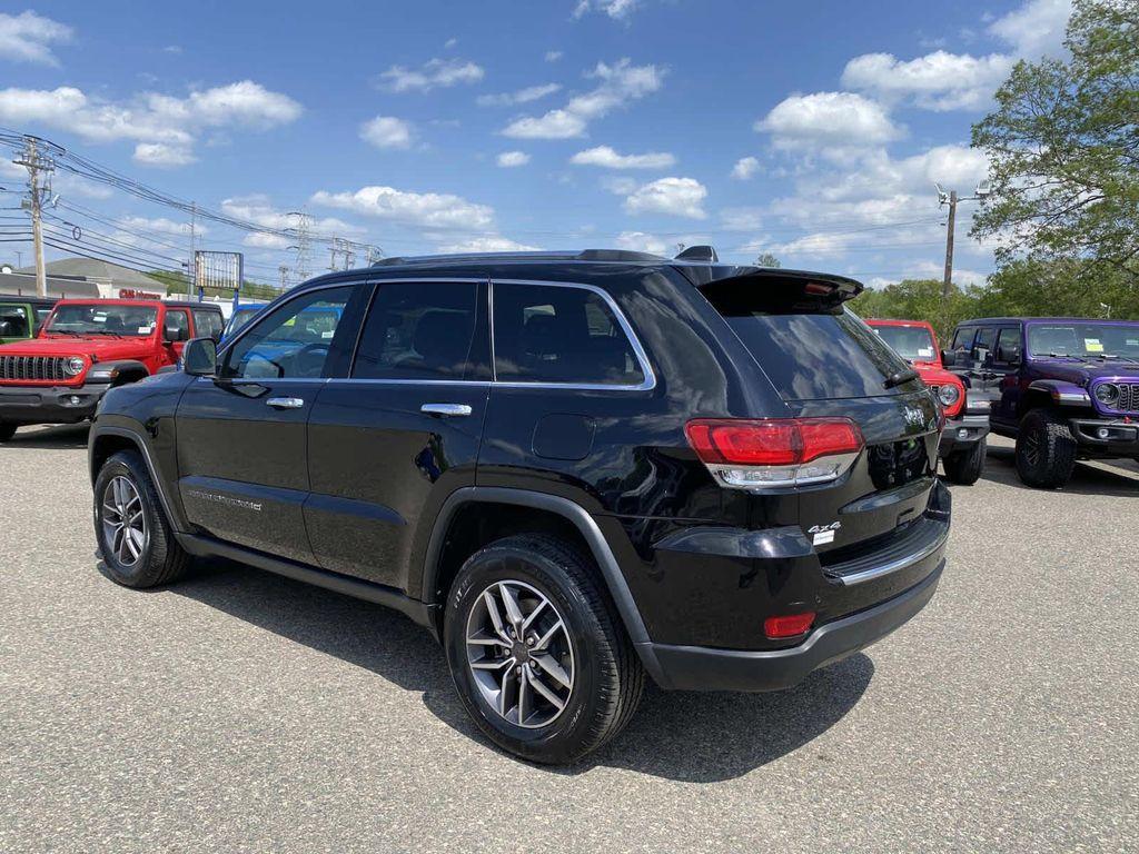 used 2022 Jeep Grand Cherokee car, priced at $29,556