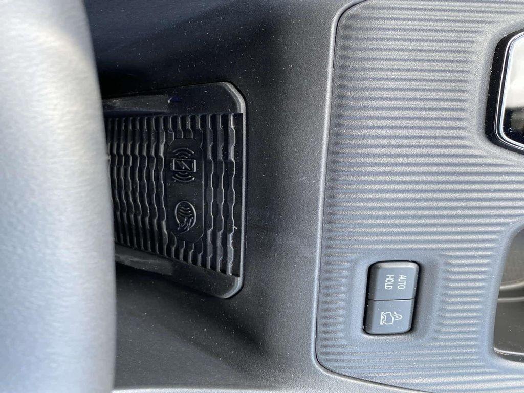 new 2026 Jeep Cherokee car, priced at $45,900