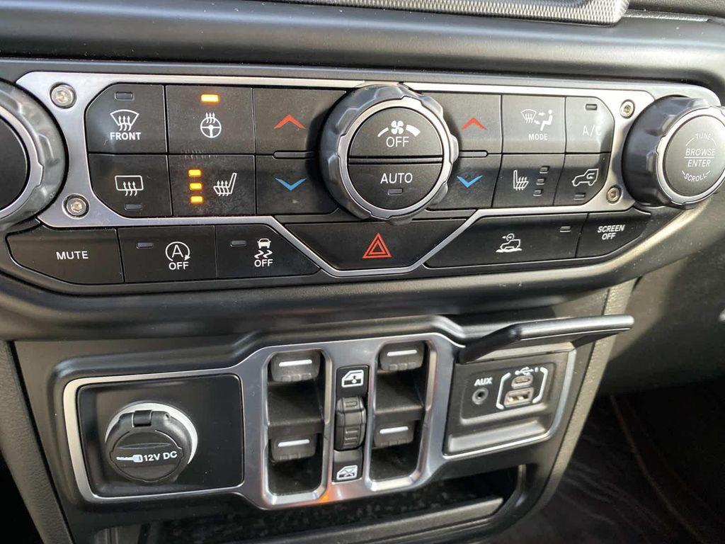 used 2022 Jeep Wrangler Unlimited car, priced at $35,988