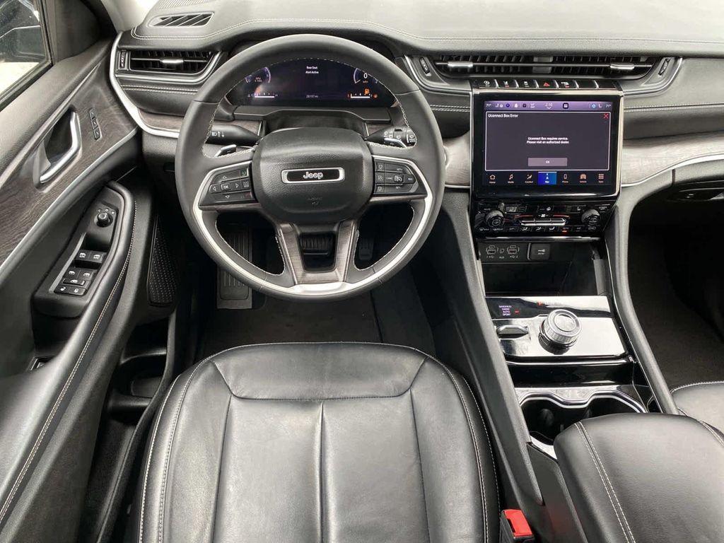used 2023 Jeep Grand Cherokee car, priced at $33,290