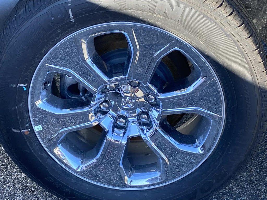 new 2025 Ram 1500 car, priced at $59,995