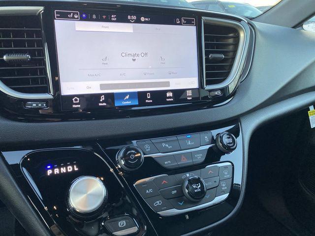 new 2026 Chrysler Voyager car, priced at $43,610