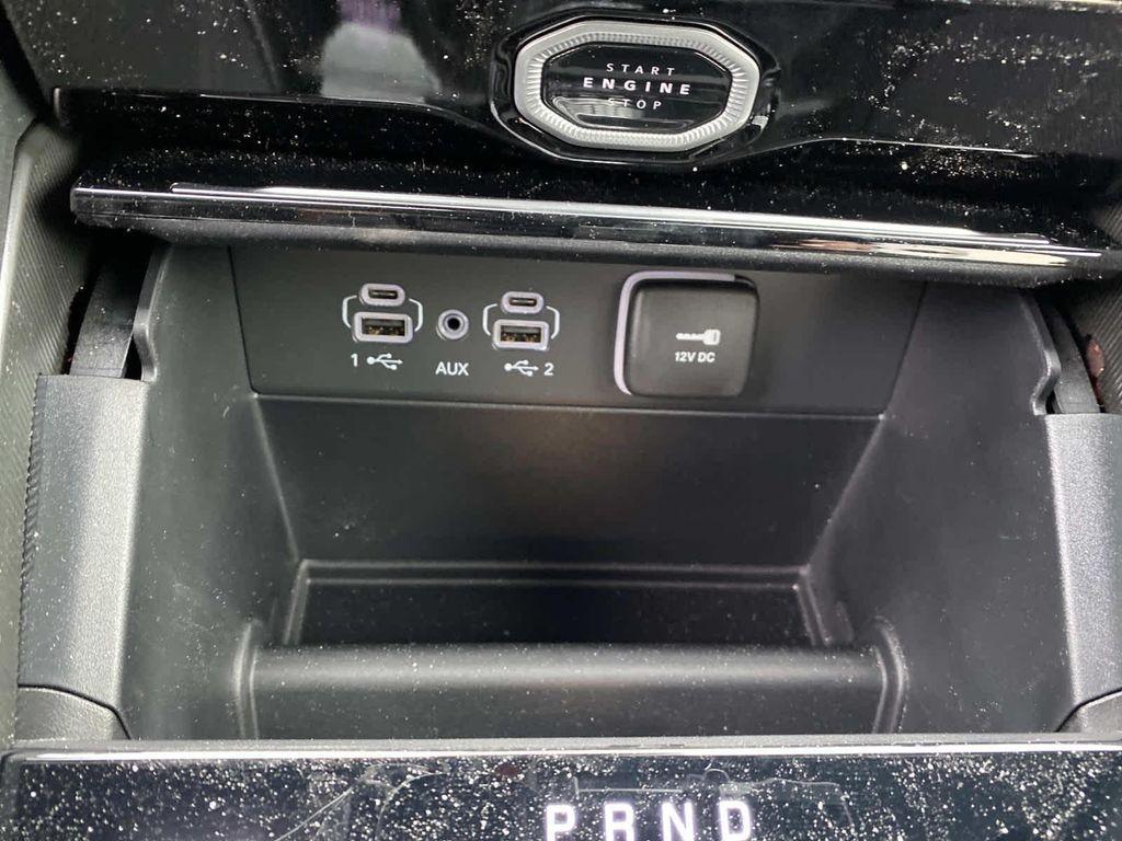 new 2026 Jeep Grand Cherokee car, priced at $50,805