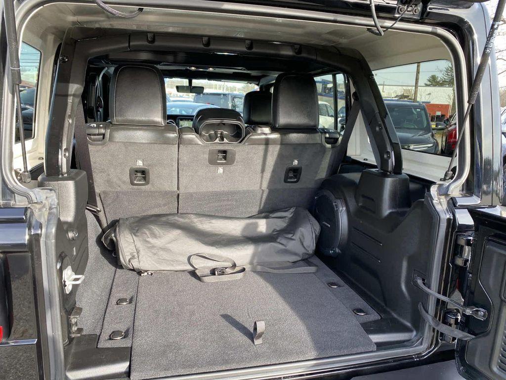 used 2022 Jeep Wrangler Unlimited car, priced at $33,995