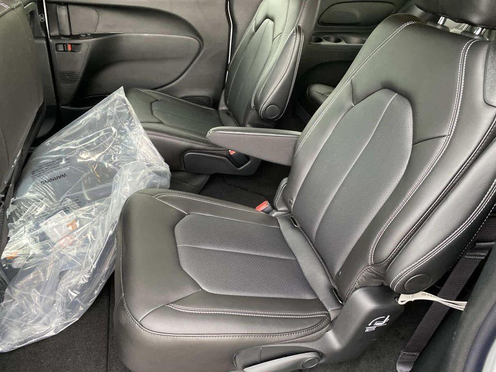 new 2027 Chrysler Pacifica car, priced at $45,765