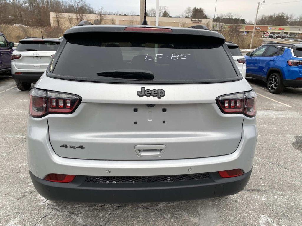 new 2025 Jeep Compass car, priced at $40,105