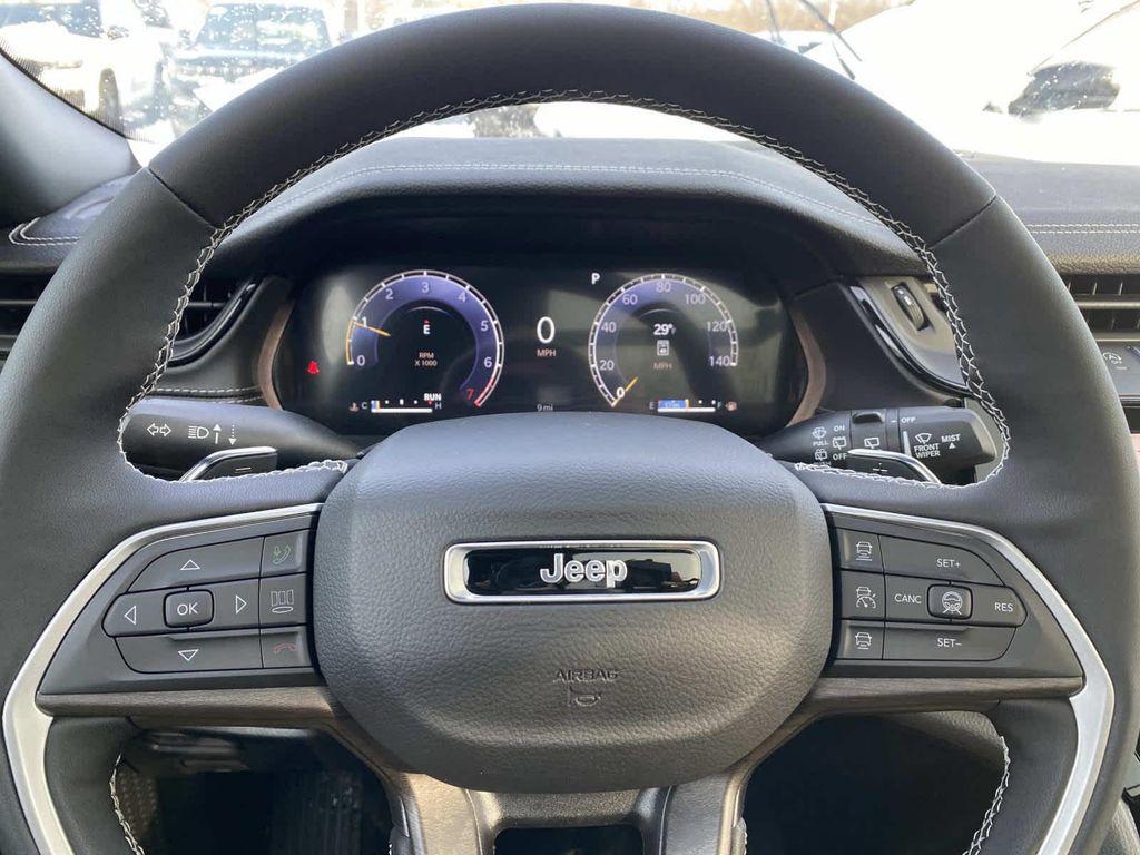 new 2026 Jeep Grand Cherokee car, priced at $50,805