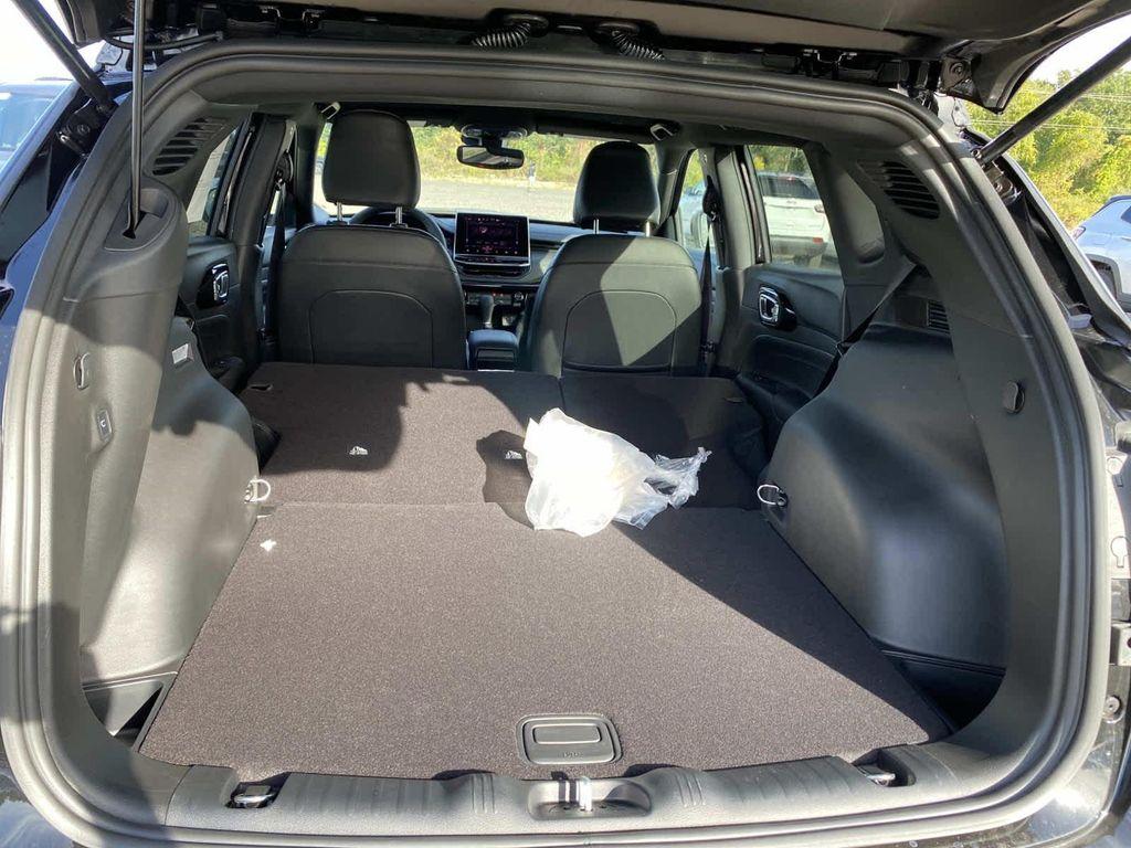 new 2026 Jeep Compass car, priced at $37,690