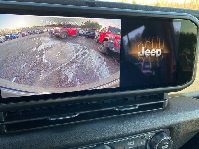 new 2026 Jeep Wrangler car, priced at $45,385