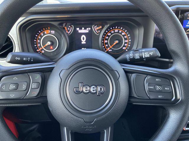 new 2026 Jeep Wrangler car, priced at $45,385