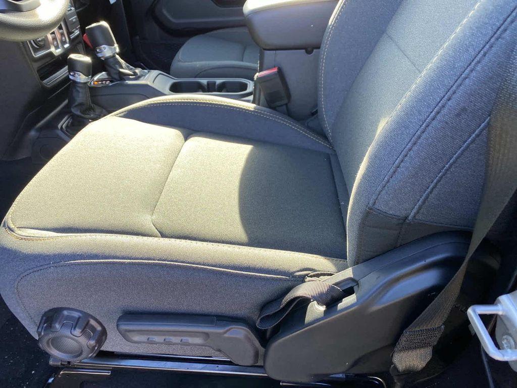 new 2026 Jeep Wrangler car, priced at $42,275