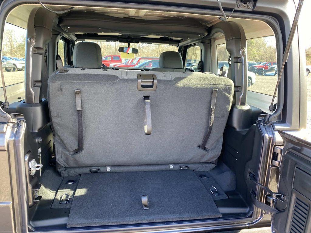 new 2026 Jeep Wrangler car, priced at $42,275