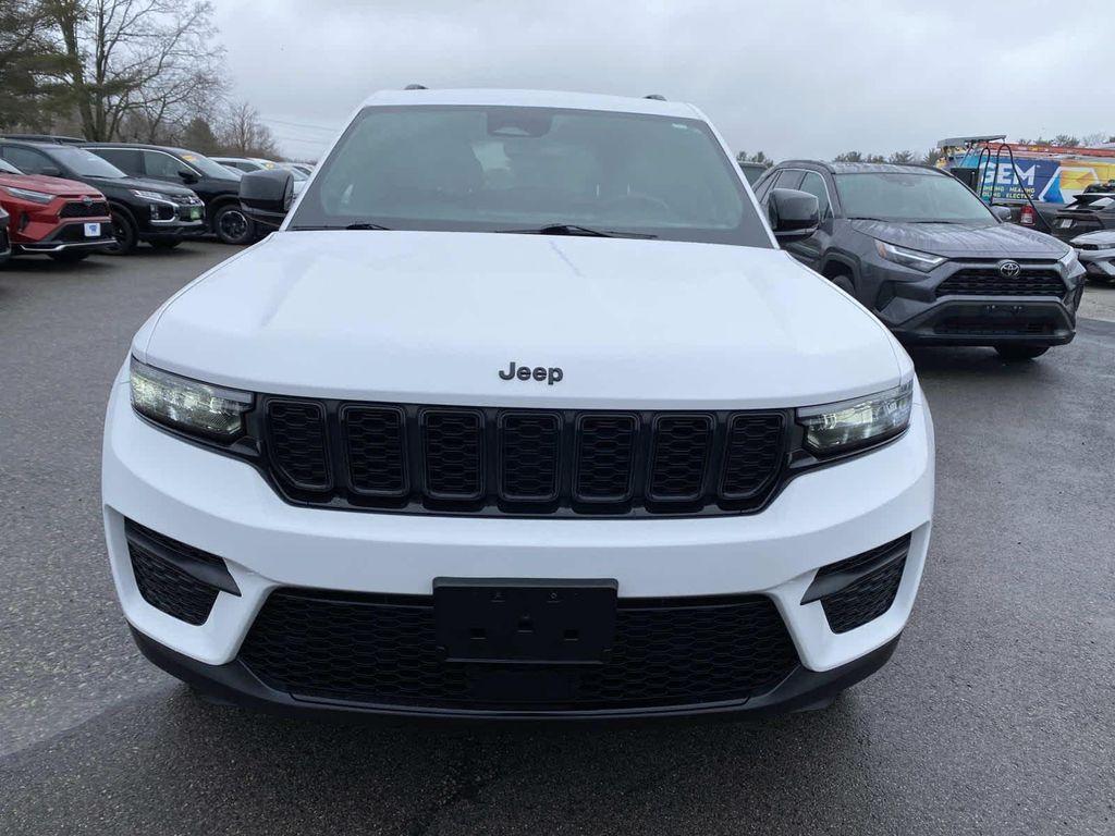 used 2023 Jeep Grand Cherokee car, priced at $32,700