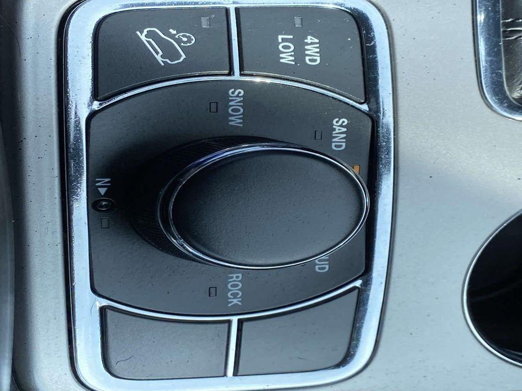 used 2022 Jeep Grand Cherokee car, priced at $27,943