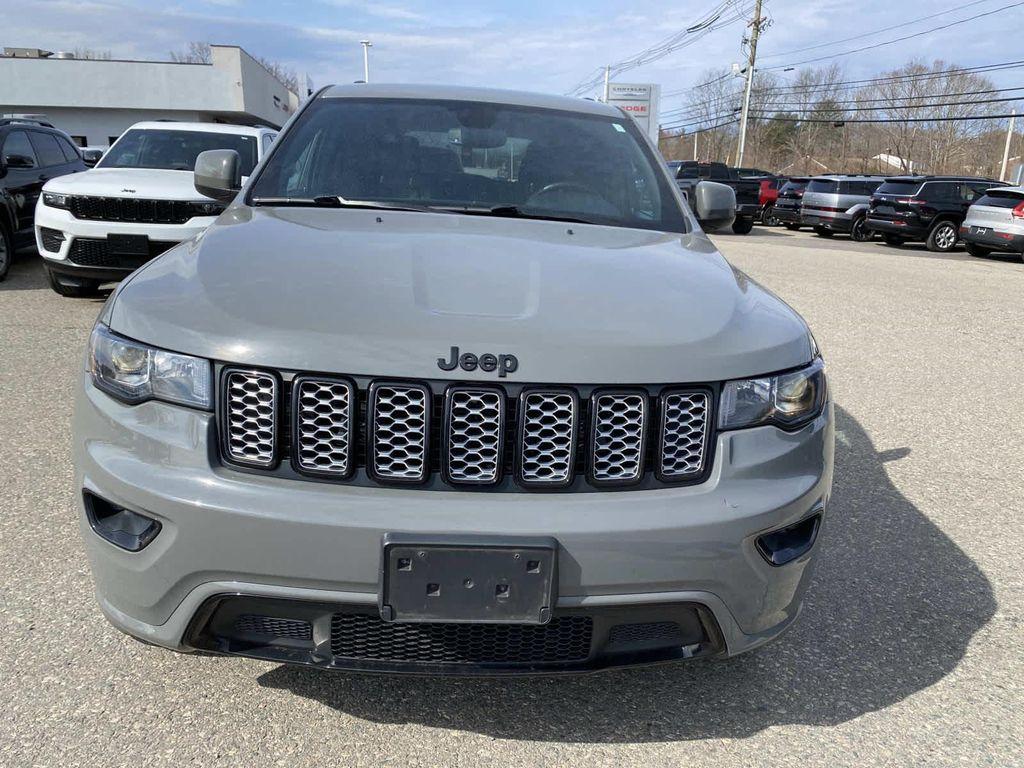 used 2022 Jeep Grand Cherokee car, priced at $27,943
