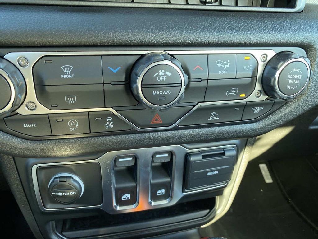 new 2026 Jeep Wrangler car, priced at $42,500