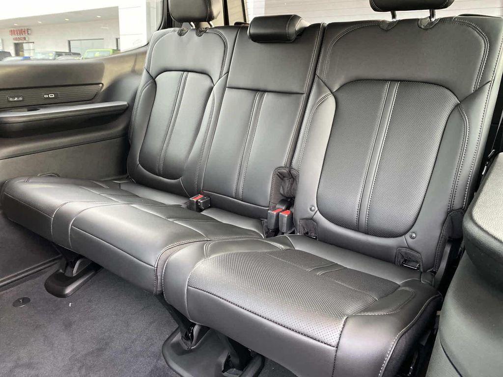 new 2026 Jeep Grand Wagoneer car, priced at $73,250