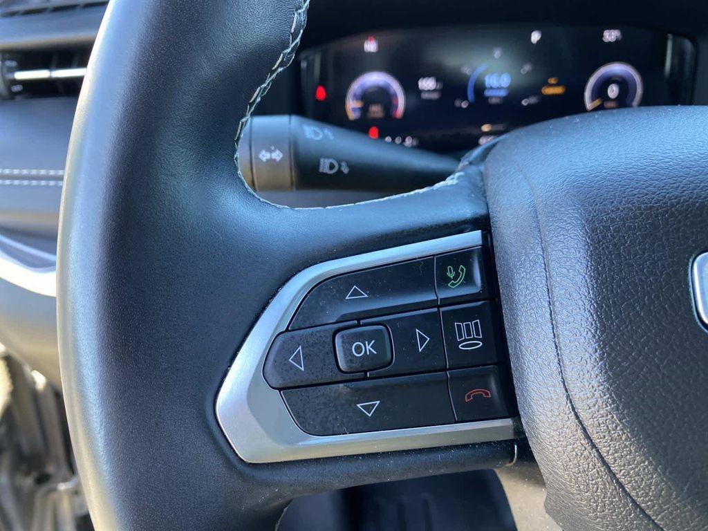 used 2022 Jeep Compass car, priced at $23,354