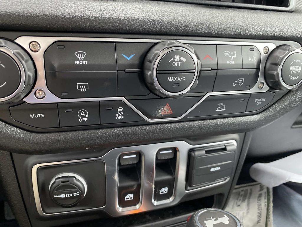 new 2026 Jeep Wrangler car, priced at $42,275