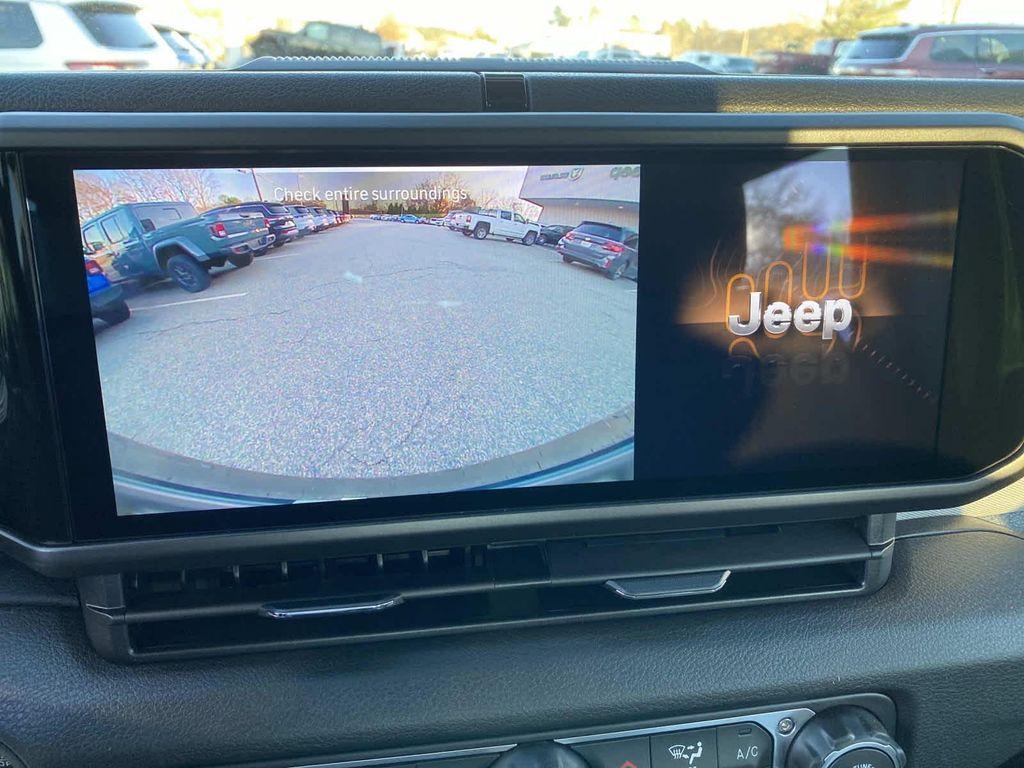 new 2026 Jeep Wrangler car, priced at $42,500