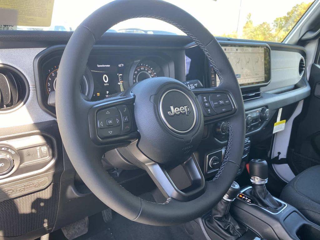 new 2026 Jeep Wrangler car, priced at $47,725