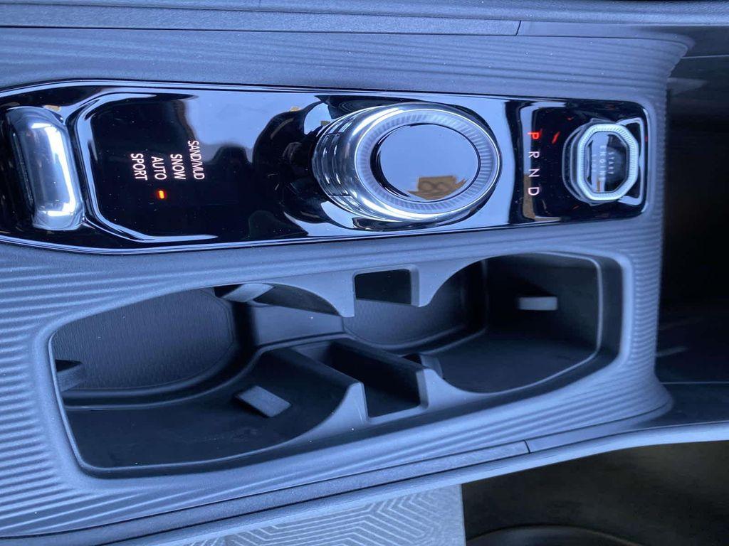new 2026 Jeep Cherokee car, priced at $40,715