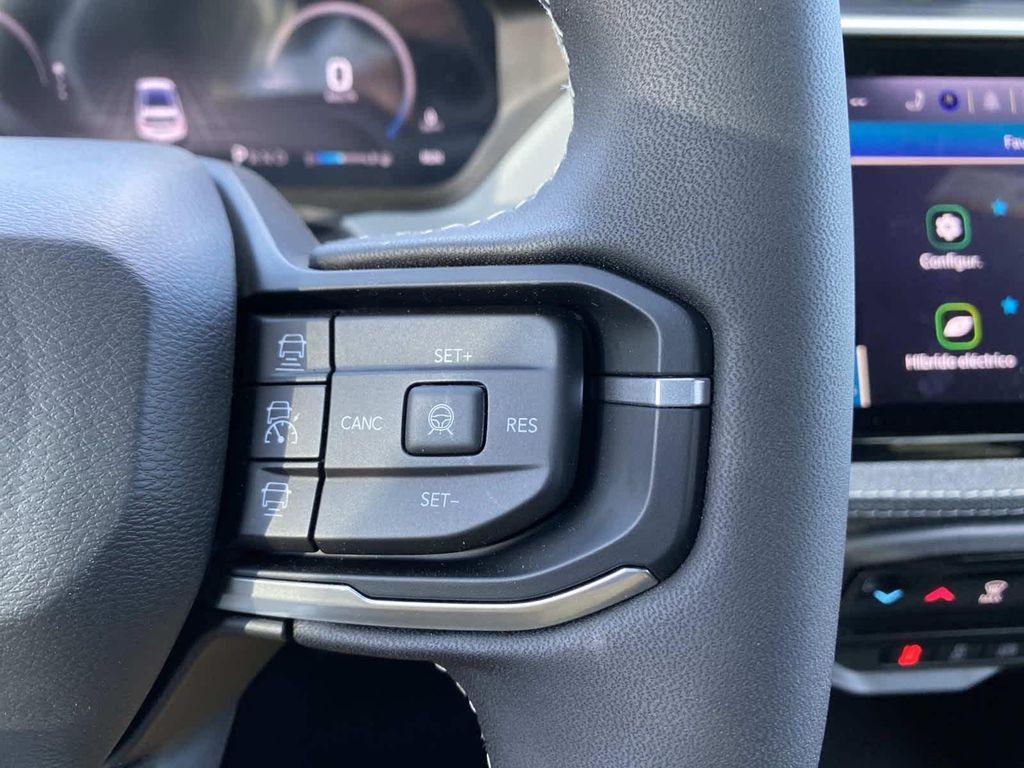 new 2026 Jeep Cherokee car, priced at $41,310