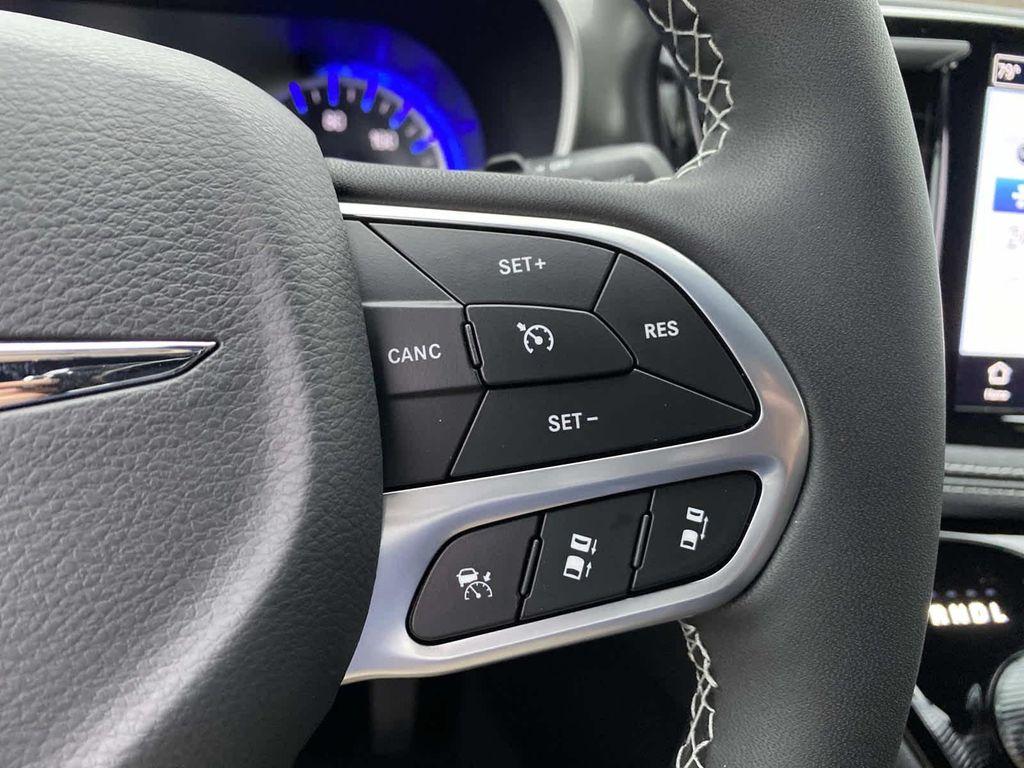 new 2026 Chrysler Pacifica car, priced at $45,865